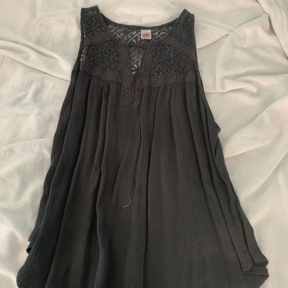Loose tank top